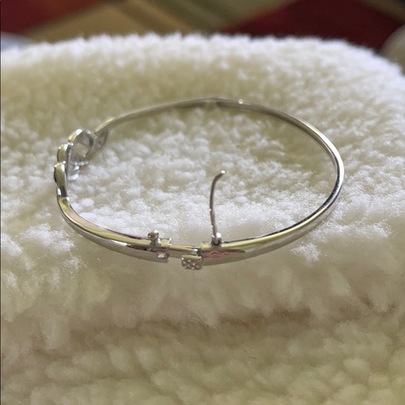 Jewelry Set - Picture 5 of 8